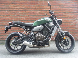 ���i�C���[�W